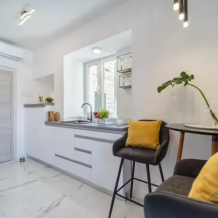 شقة By The Sea Supetar, Brac - 23792 سوبيتار